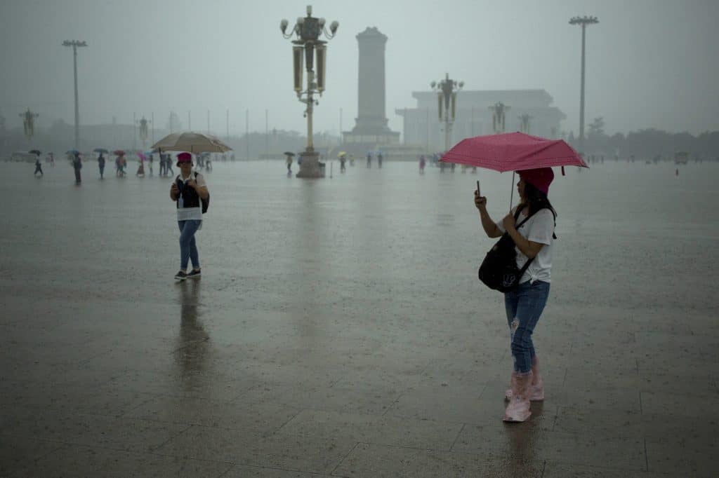 Ο ισχυρός κυκλώνας Ταλίμ πλήττει τη νότια Κίνα και το Βιετνάμ