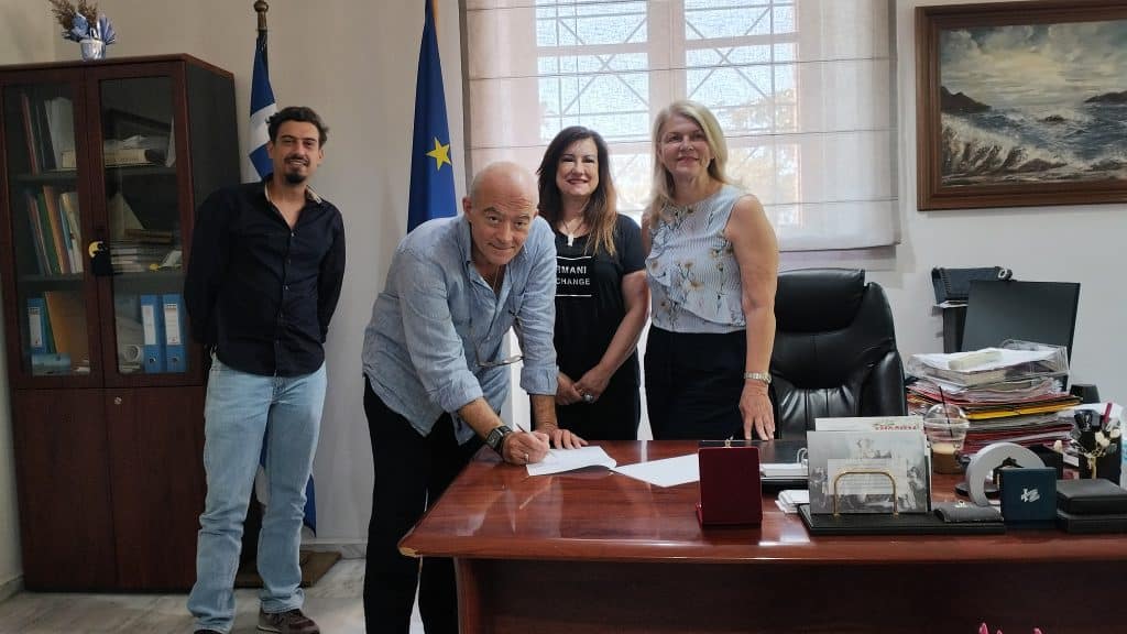 Δήμος Στυλίδας: Το παλιό δημοτικό σχολείο Αχινού μετατρέπεται σε ψηφιακό κέντρο!!!