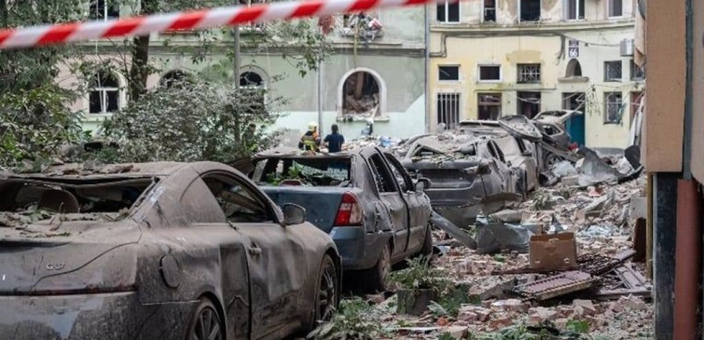 Πόλεμος Ουκρανία: Επτά οι νεκροί από το πλήγμα σε πολυκατοικία στο Λβιβ Πόλεμος Ουκρανία: Επτά οι νεκροί από το πλήγμα σε πολυκατοικία στο Λβιβ