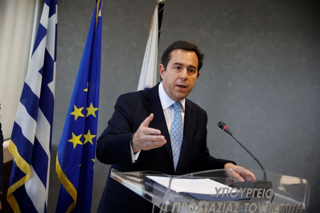 Παραιτήθηκε ο Νότης Μηταράκης – O Γιάννης Οικονόμου νέος Υπουργός Παραιτήθηκε ο Νότης Μηταράκης – O Γιάννης Οικονόμου νέος Υπουργός