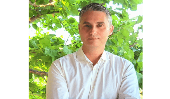 Ευάγγελος Αναστασίου: «Ο κόσμος μας έχει ανάγκη από ιδέες και όχι από ιδεολογίες»