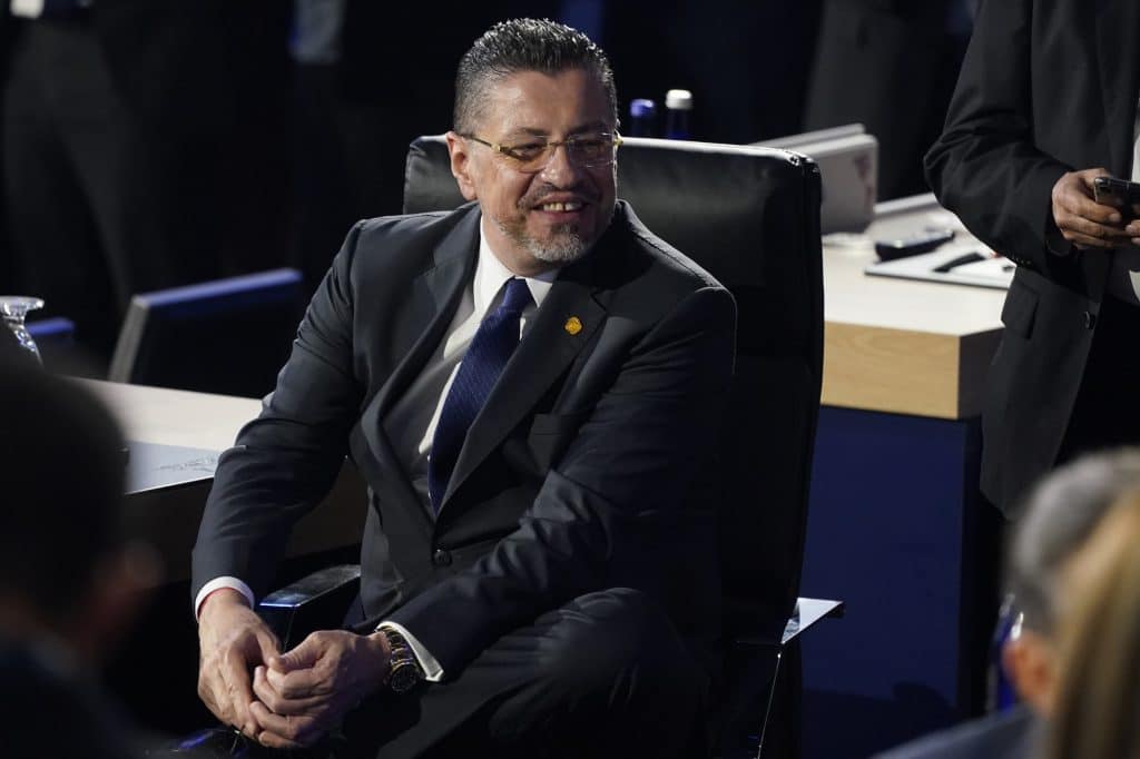 Κόστα Ρίκα: Έρευνα σε βάρος του προέδρου Ροδρίγο Τσάβες για «άσκηση αθέμιτης επιρροής έναντι ανταλλάγματος»