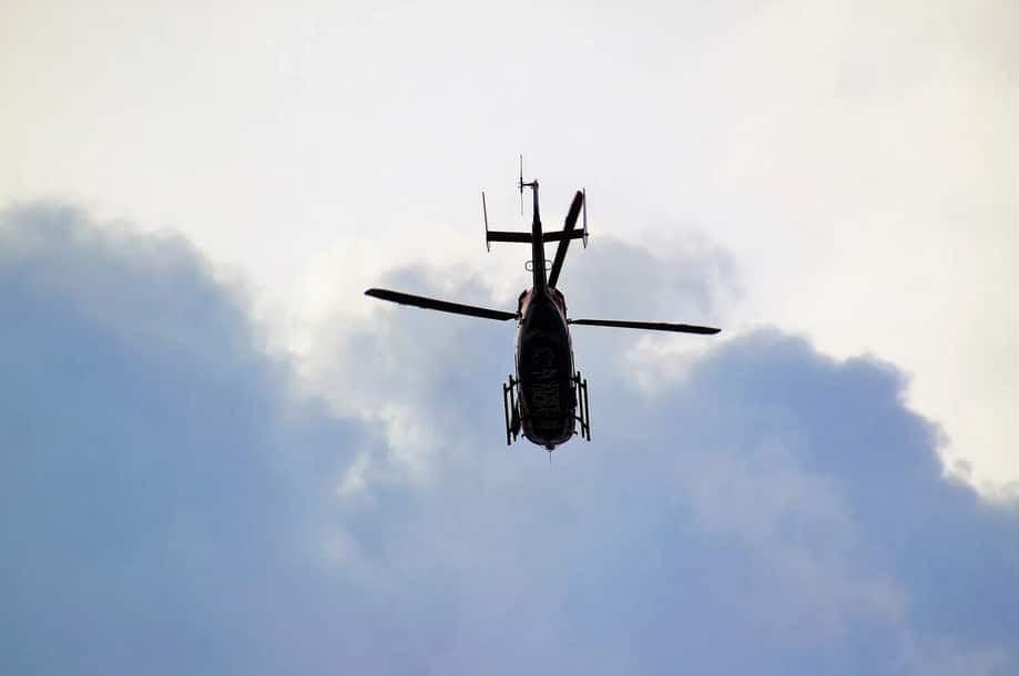 Βόρεια Εύβοια: Η στιγμή που βγάζουν στη στεριά το άψυχο σώμα του πιλότου του μοιραίου ελικοπτέρου Βόρεια Εύβοια: Η στιγμή που βγάζουν στη στεριά το άψυχο σώμα του πιλότου του μοιραίου ελικοπτέρου