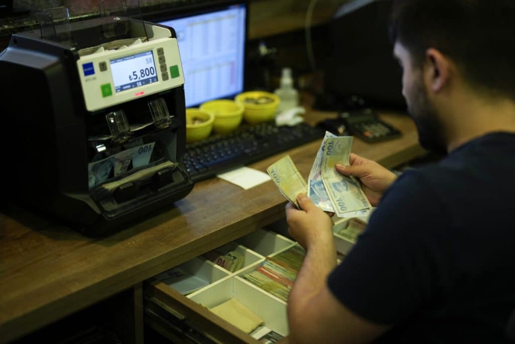 Τουρκία: Επισήμως 59% ο πληθωρισμός, στο 128% λένε οι οικονομολόγοι