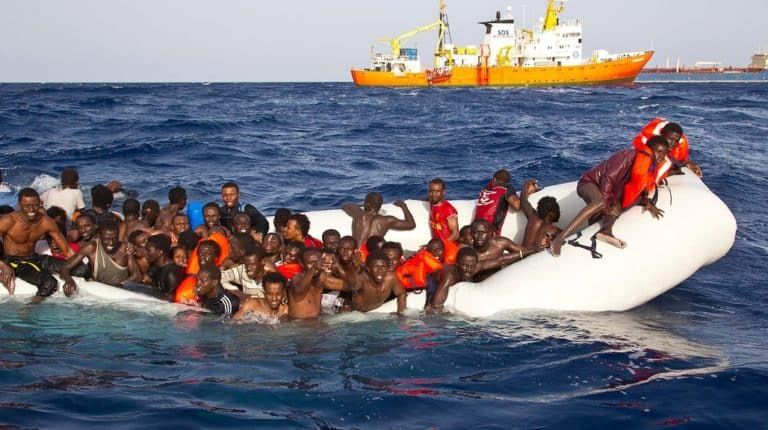 Λαμπεντούζα: Πού αποδίδεται η «έκρηξη» στις αφίξεις μεταναστών Λαμπεντούζα: Πού αποδίδεται η «έκρηξη» στις αφίξεις μεταναστών