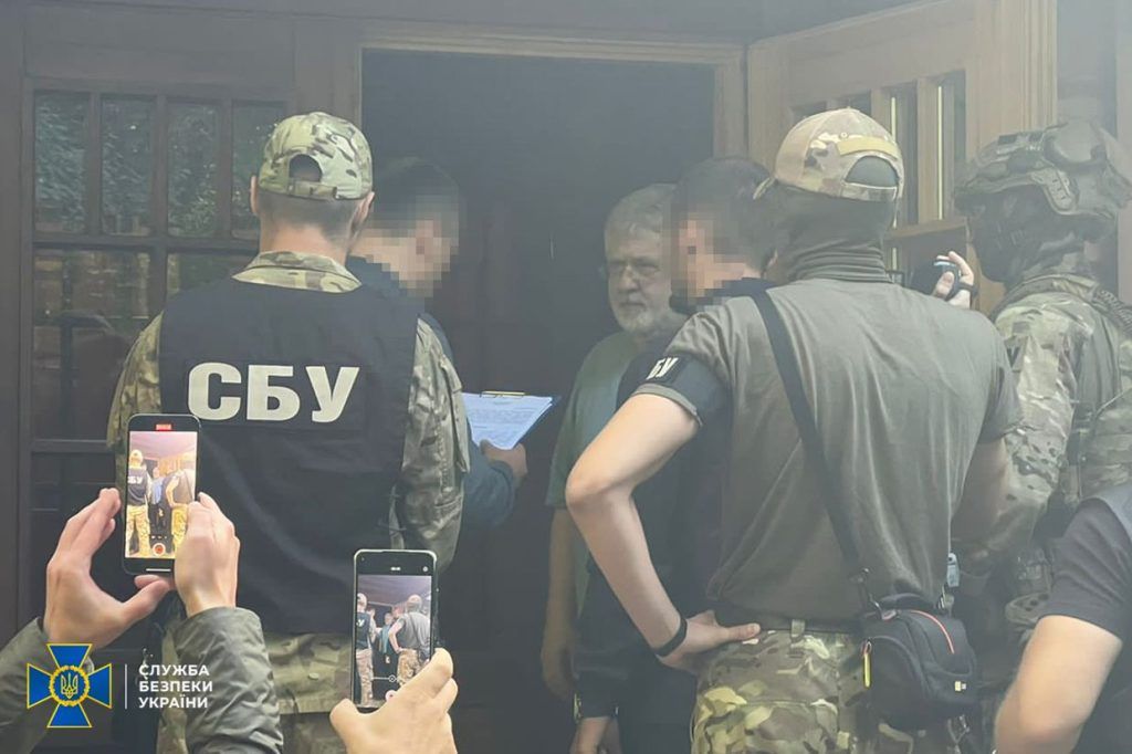 Ουκρανία: Έρευνα για απάτη εις βάρος του επιχειρηματία Ίχορ Κολομόισκι – Η SBU εισέβαλε στο σπίτι του πρώην τραπεζίτη