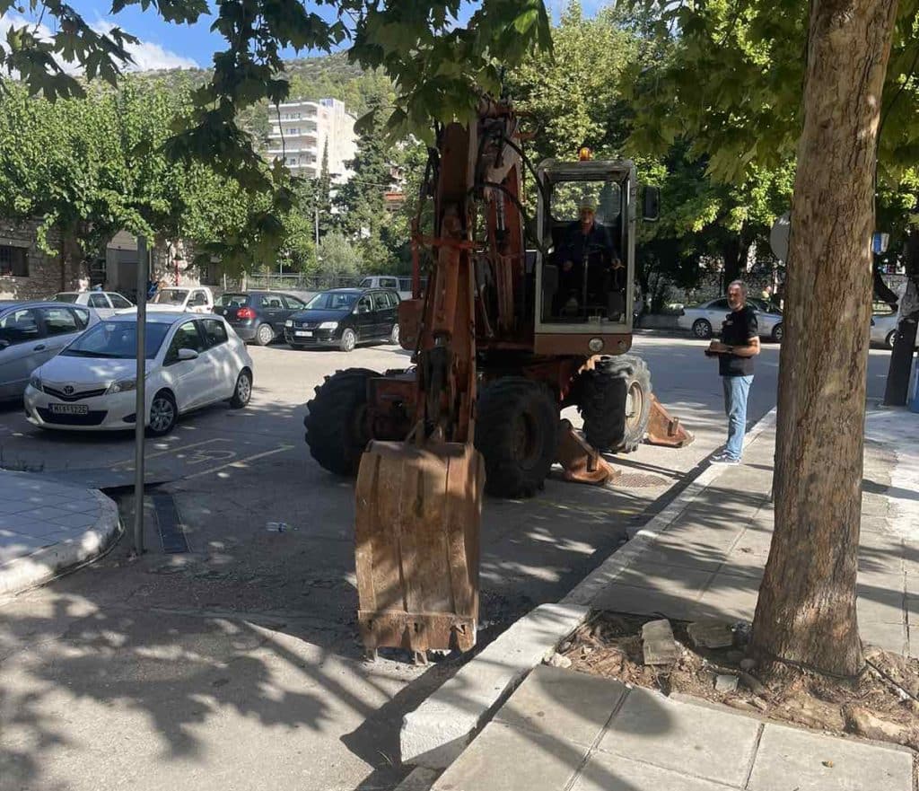 Ξεκίνησαν οι εργασίες ανάπλασης της κεντρικής πλατείας Στυλίδας.
