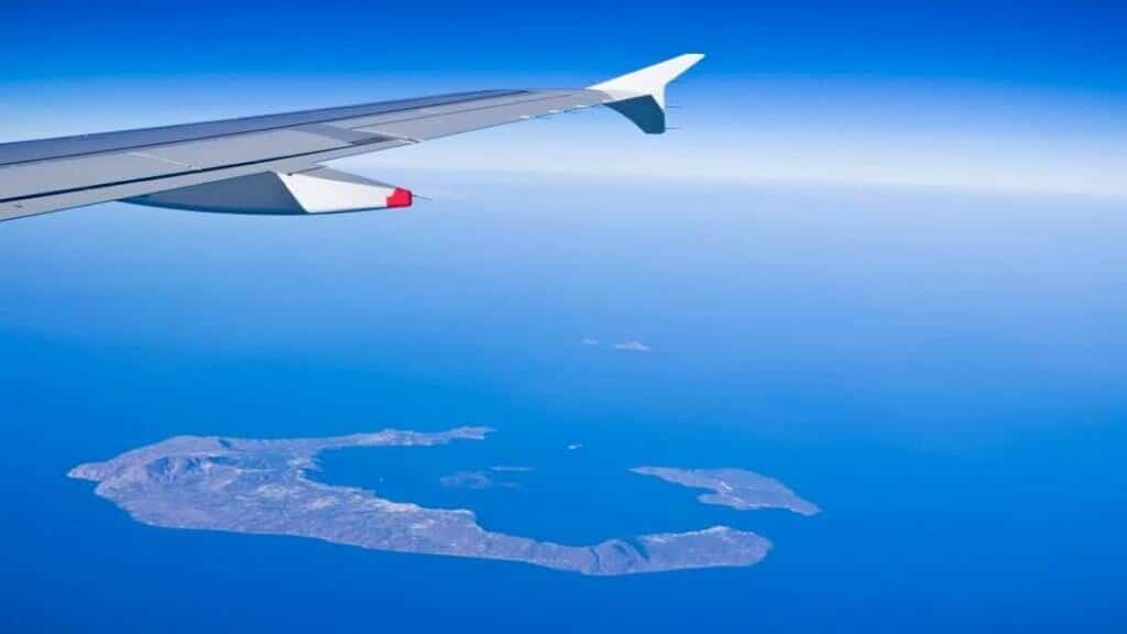 Γερμανία: Eπιστήμονας ακτιβιστής κινδυνεύει με απόλυση γιατί αρνείται να επιστρέψει από την Παπούα-Νέα Γουινέα με αεροπλάνο Γερμανία: Eπιστήμονας ακτιβιστής κινδυνεύει με απόλυση γιατί αρνείται να επιστρέψει από την Παπούα-Νέα Γουινέα με αεροπλάνο