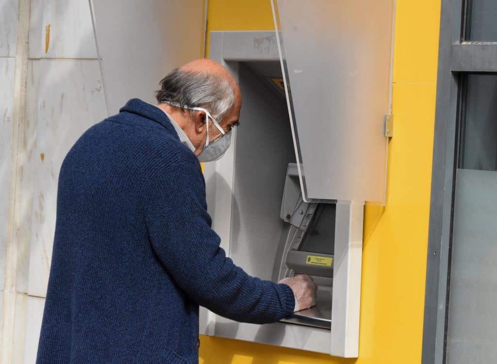Ελληνική Λύση: Πρόκληση η αύξηση στις συντάξεις των δικαστών και όχι στο σύνολο των συνταξιούχων