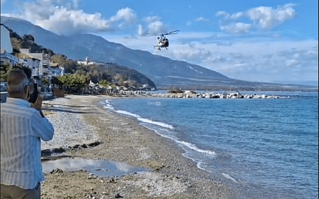 Βίντεο – ντοκουμέντο από τη χαμηλή πτήση ελικοπτέρου του Λιμενικού στον Πλαταμώνα – Τραυματίστηκε 42χρονη Βίντεο – ντοκουμέντο από τη χαμηλή πτήση ελικοπτέρου του Λιμενικού στον Πλαταμώνα – Τραυματίστηκε 42χρονη