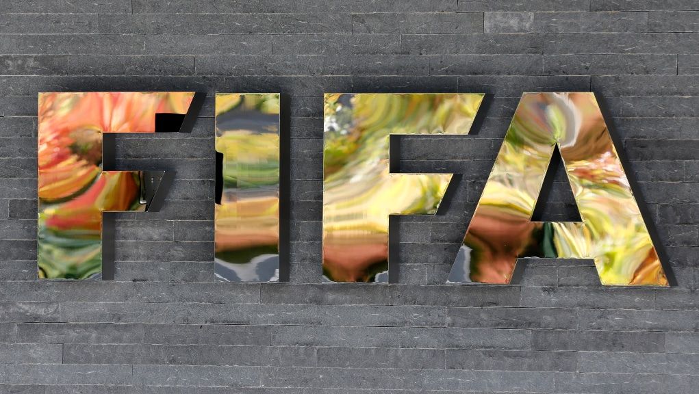Η FIFA μελετά την άρση του αποκλεισμού της Ρωσίας Η FIFA μελετά την άρση του αποκλεισμού της Ρωσίας