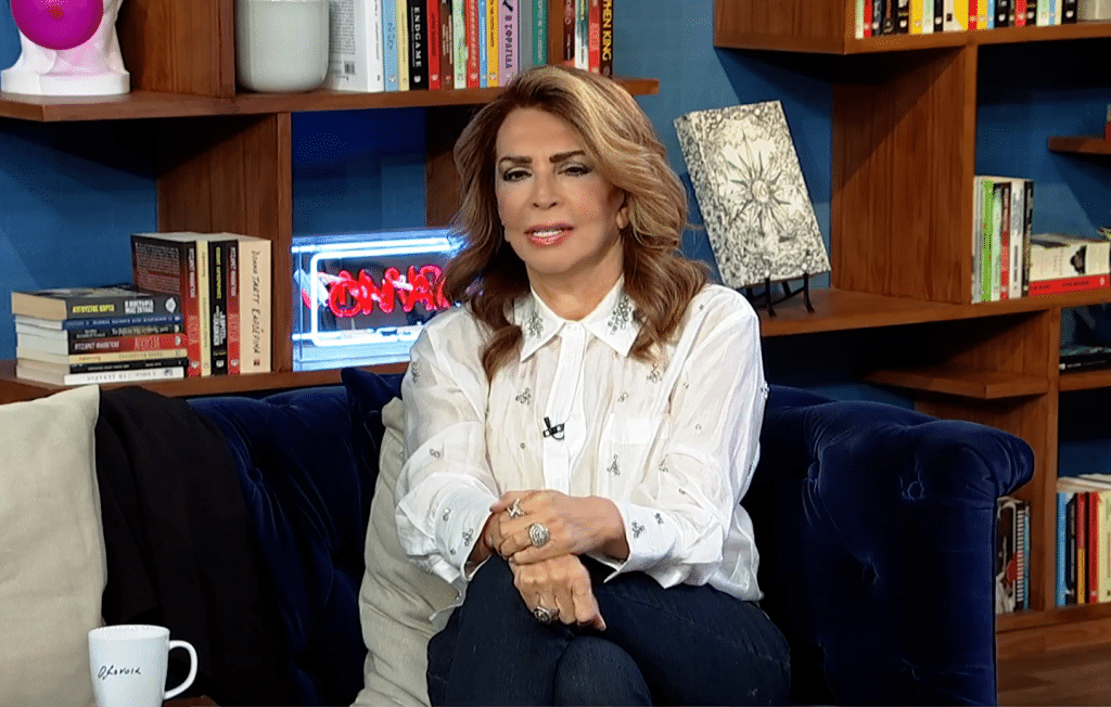 Μιμή Ντενίση: Η Αλίκη μου είχε πει «πάτησες πόδι σε μένα; θα γίνεις σταρ!» Μιμή Ντενίση: Η Αλίκη μου είχε πει «πάτησες πόδι σε μένα; θα γίνεις σταρ!»