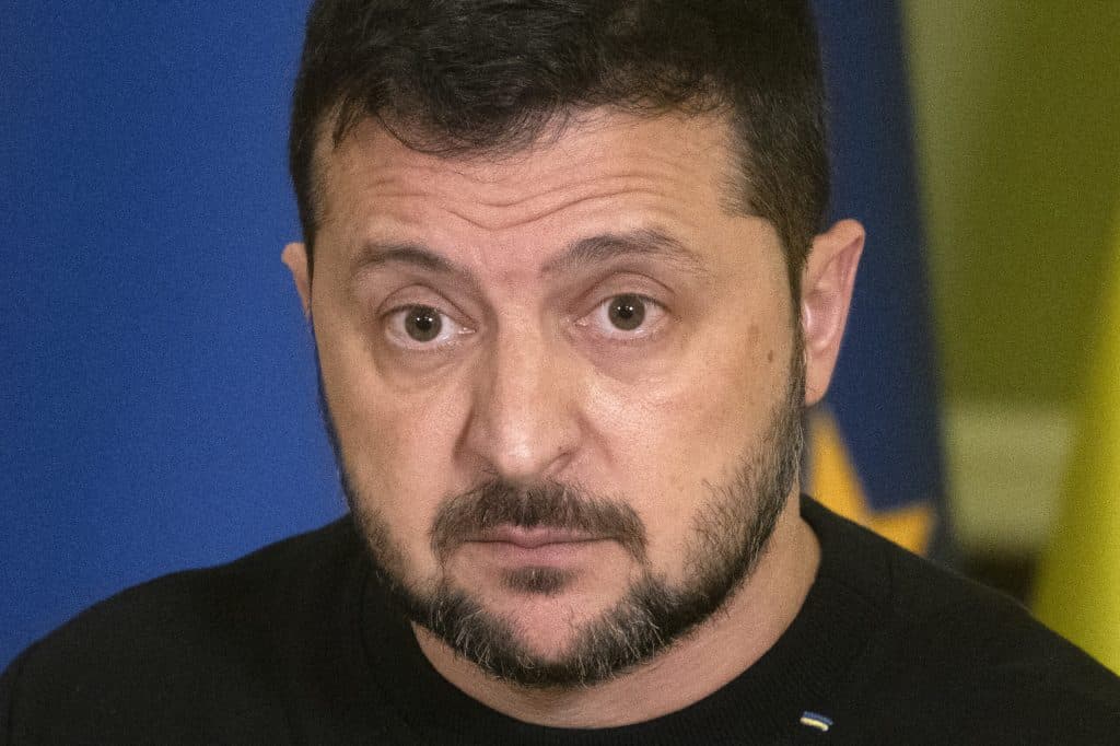 Ζελένσκι: Δεν είναι η ώρα για εκλογές – Ευχαριστώ όσους συνέβαλαν στην καταστροφή του ρωσικού πλοίου Ζελένσκι: Δεν είναι η ώρα για εκλογές – Ευχαριστώ όσους συνέβαλαν στην καταστροφή του ρωσικού πλοίου