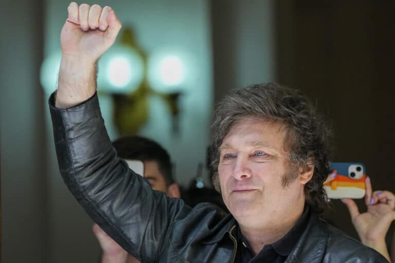 Αργεντινή: Στις ΗΠΑ για επαφές με την κυβέρνηση του Μπάιντεν ο εκλεγμένος πρόεδρος Μιλέι Αργεντινή: Στις ΗΠΑ για επαφές με την κυβέρνηση του Μπάιντεν ο εκλεγμένος πρόεδρος Μιλέι