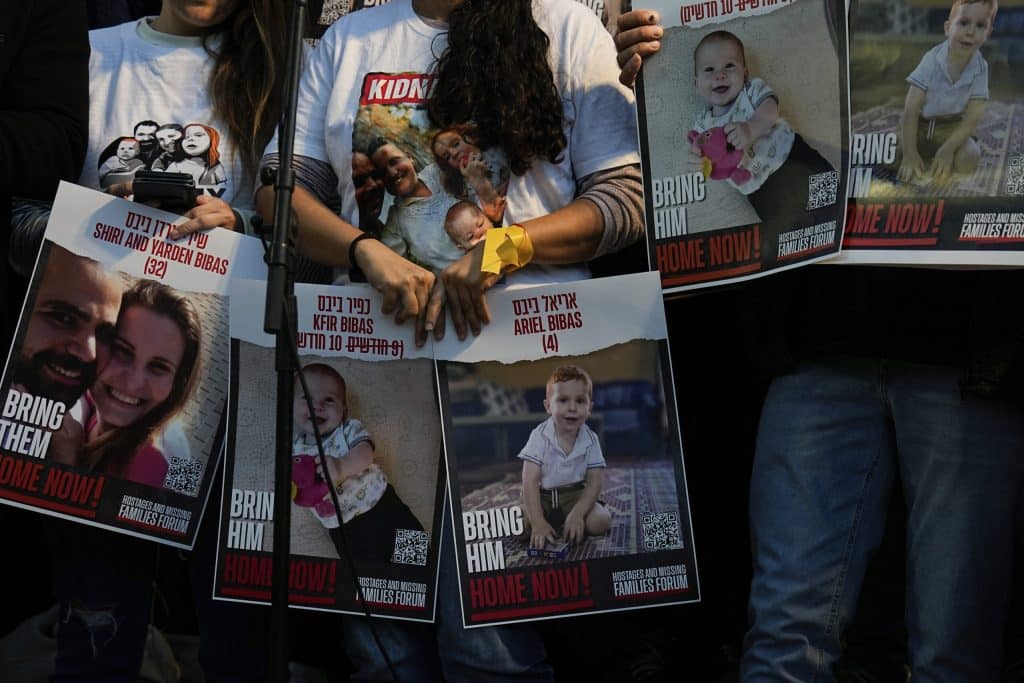 Haaretz: Πληροφορίες ότι η συμφωνία Ισραήλ και Χαμάς επεκτάθηκε για άλλες 2 ημέρες Haaretz: Πληροφορίες ότι η συμφωνία Ισραήλ και Χαμάς επεκτάθηκε για άλλες 2 ημέρες