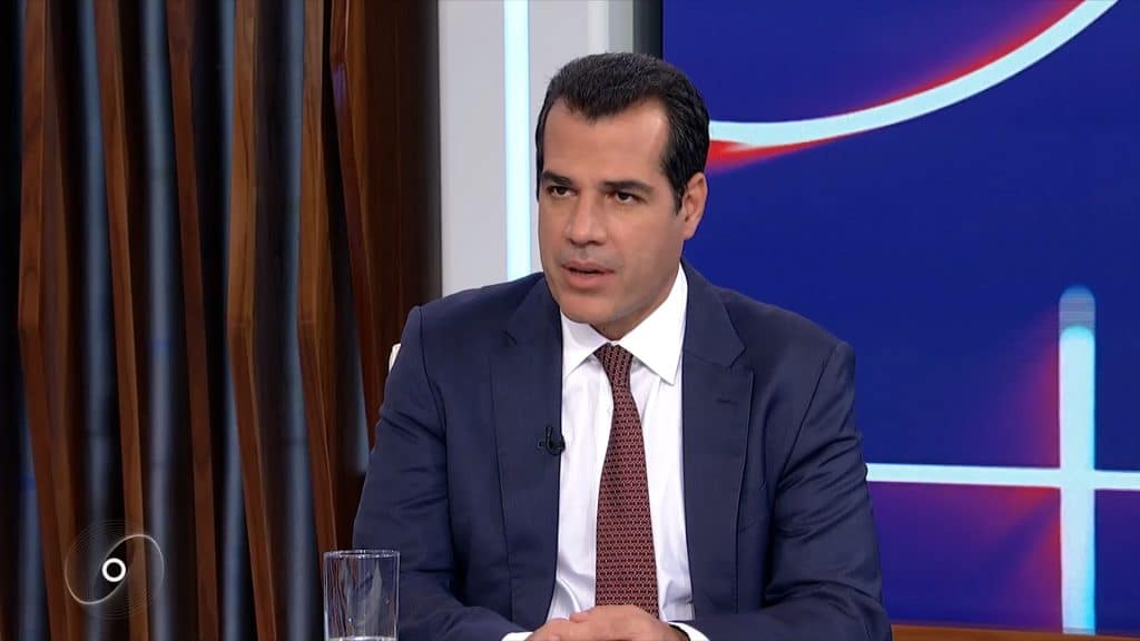Πλεύρης στην ΕΡΤ: «Είχα 20% πιθανότητα επιβίωσης, η σύζυγός μου υπέγραψε γιατί υπήρχε κίνδυνος θανάτου» – Όσα έζησα στο νοσοκομείο Πλεύρης στην ΕΡΤ: «Είχα 20% πιθανότητα επιβίωσης, η σύζυγός μου υπέγραψε γιατί υπήρχε κίνδυνος θανάτου» – Όσα έζησα στο νοσοκομείο