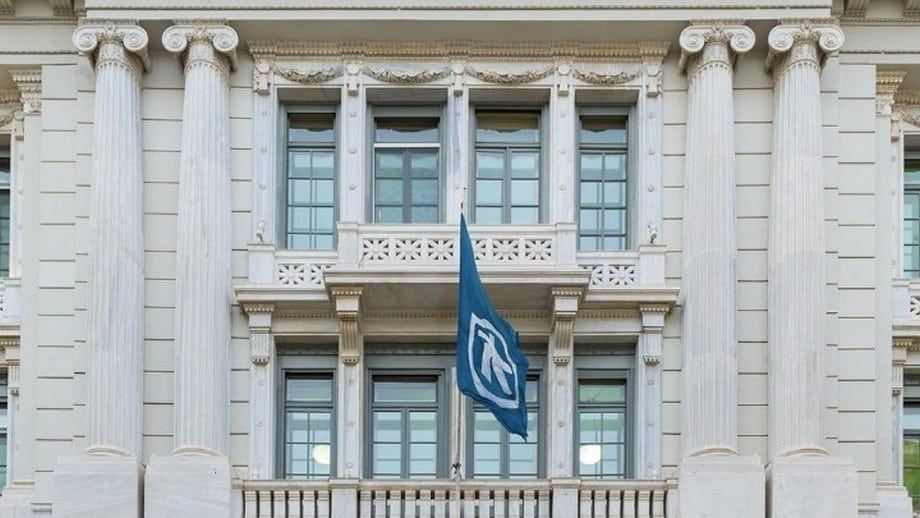 Υπογραφή δεσμευτικής συμφωνίας για τη συναλλαγή Solar Υπογραφή δεσμευτικής συμφωνίας για τη συναλλαγή Solar