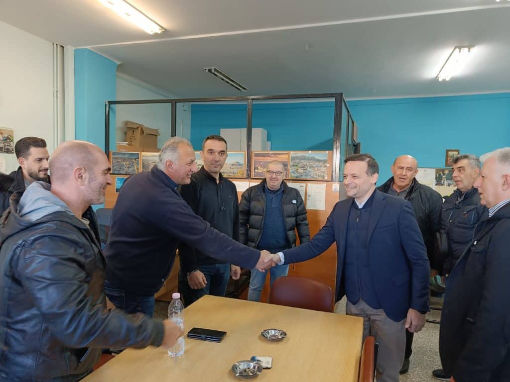 Χ. Δούκας: «Θέλουμε μία Αθήνα καθαρή και λαμπερή» Χ. Δούκας: «Θέλουμε μία Αθήνα καθαρή και λαμπερή»