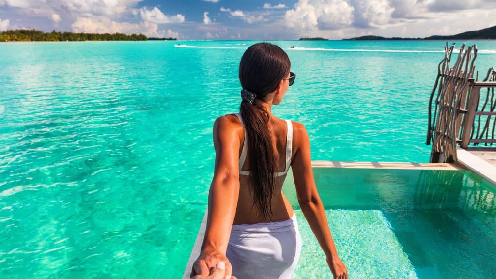 Στο στόχαστρο της Εφορίας οι influencers -Από 1.000 έως 20.000 ευρώ (για τους τοπ) τα εισοδήματά τους τον μήνα Στο στόχαστρο της Εφορίας οι influencers -Από 1.000 έως 20.000 ευρώ (για τους τοπ) τα εισοδήματά τους τον μήνα