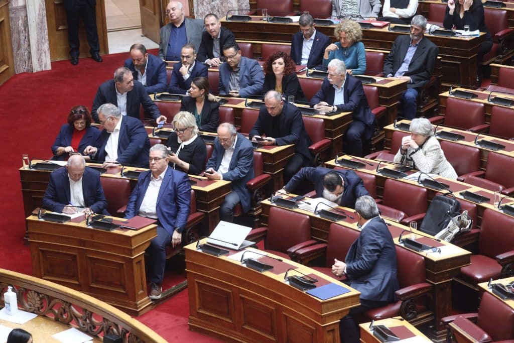 Ερώτηση βουλευτών του ΣΥΡΙΖΑ: Παραιτήσεις στην Εθνική Αρχή Διαφάνειας εν μέσω καταγγελιών για μαφία εφοριακών με σύνδεσμο στο Μαξίμου Ερώτηση βουλευτών του ΣΥΡΙΖΑ: Παραιτήσεις στην Εθνική Αρχή Διαφάνειας εν μέσω καταγγελιών για μαφία εφοριακών με σύνδεσμο στο Μαξίμου