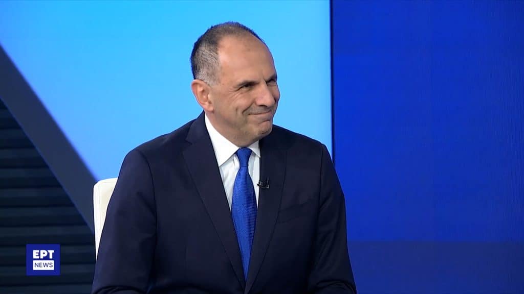 Γεραπετρίτης στην ΕΡΤ: Εγώ θα αποδίδω πάντοτε τον δέοντα σεβασμό στην αρχηγό του κράτους Γεραπετρίτης στην ΕΡΤ: Εγώ θα αποδίδω πάντοτε τον δέοντα σεβασμό στην αρχηγό του κράτους
