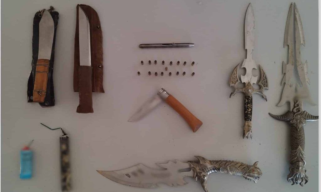Μακρακώμη : Τον έπιασαν με 1.6 κιλά χασίς και…σπάθες