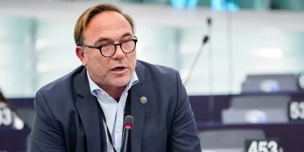 Κόμμα κάνει ο Πέτρος Κόκκαλης για τις ευρωεκλογές -Θα ονομάζεται «Κόσμος», θα ανήκει στους «Πράσινους»