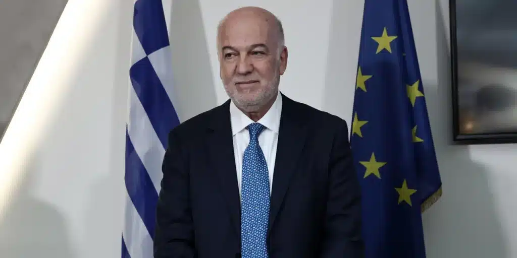 Φλωρίδης: Ποινές κάθειρξης για όσους παραβιάζουν τον κόκκινο σηματοδότη