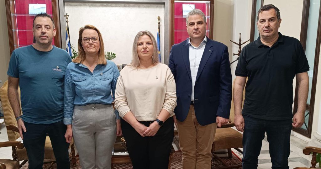Επίσκεψη του νέου Δ.Σ. της Ένωσης Στρατιωτικών Π.Ε. Φθιώτιδας στον Αντιπεριφερειάρχη Π.Ε. Φθιώτιδας Ηλία Κ. Σανίδα