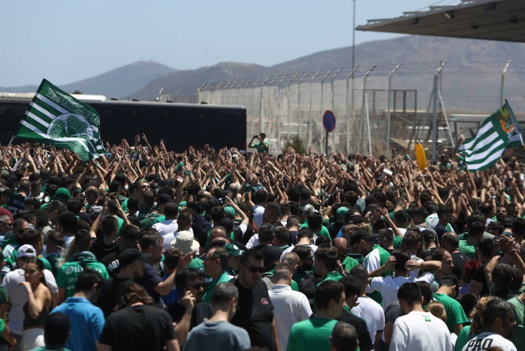 Παναθηναϊκός: LIVE η άφιξη των πρωταθλητών Ευρώπης στο Ελευθέριος Βενιζέλος