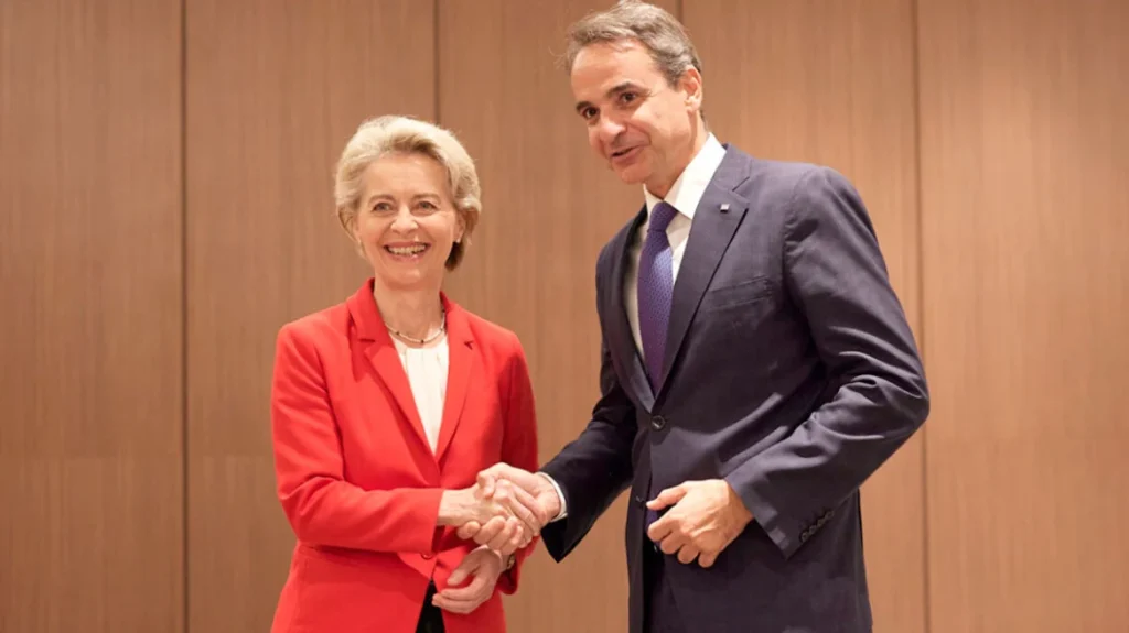 Κυριάκος Μητσοτάκης: Ο κεντρικός ρόλος στο μεγάλο ευρωπαϊκό παζάρι για τα αξιώματα στην ΕΕ – Τι χαρτοφυλάκιο συζητά η Ελλάδα Κυριάκος Μητσοτάκης: Ο κεντρικός ρόλος στο μεγάλο ευρωπαϊκό παζάρι για τα αξιώματα στην ΕΕ – Τι χαρτοφυλάκιο συζητά η Ελλάδα