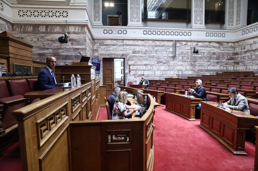 Ενημέρωση της Διαρκούς Επιτροπής Παραγωγής και Εμπορίου της Βουλής για την πορεία του έργου του Υπουργείου Υποδομών και Μεταφορών