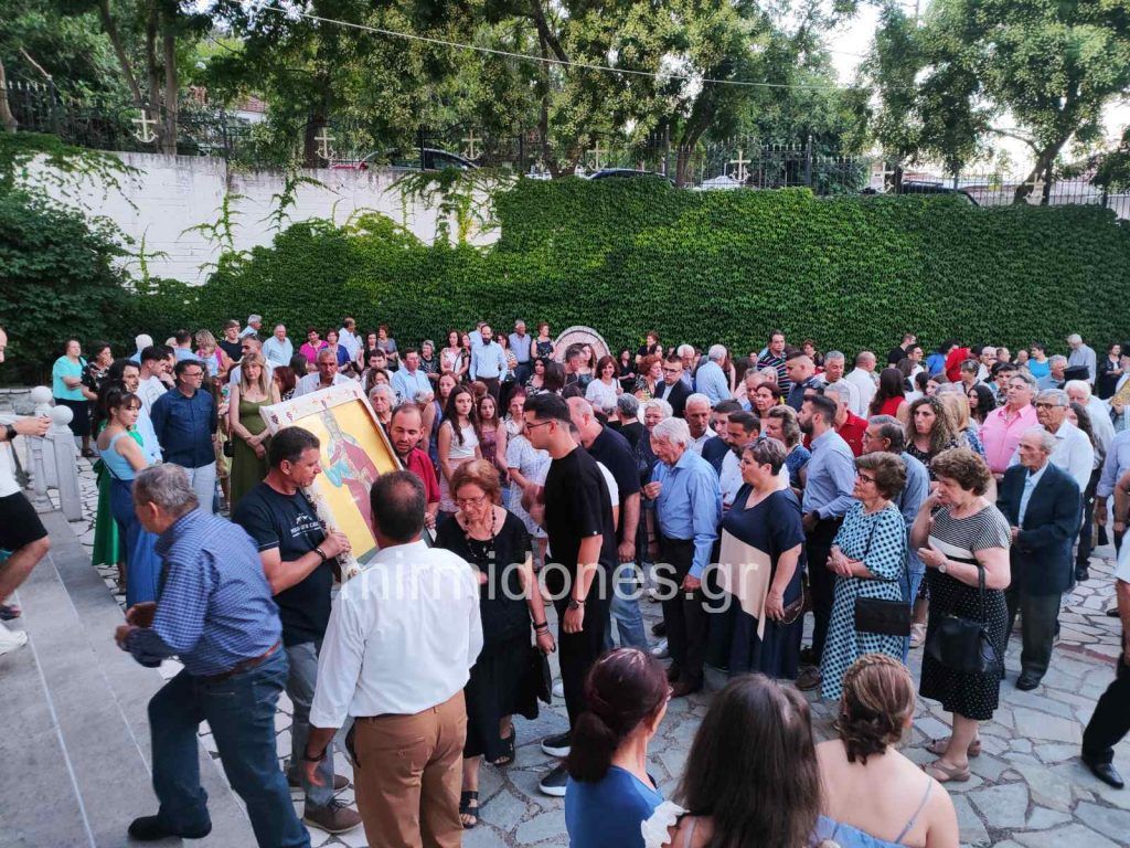 Ο Δομοκός γιόρτασε με μεγαλοπρέπεια την Αγία Κυριακή Ο Δομοκός γιόρτασε με μεγαλοπρέπεια την Αγία Κυριακή