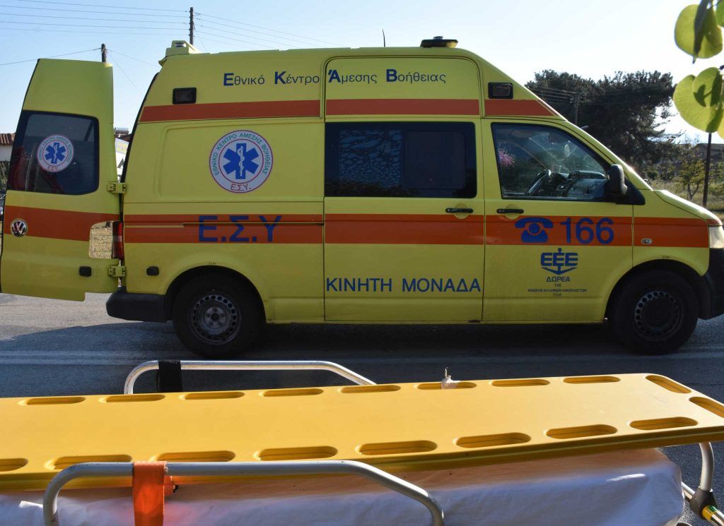 Θεσσαλονίκη: Νεκρός 18χρονος σε τροχαίο – Βαριά τραυματισμένος ο πατέρας του Θεσσαλονίκη: Νεκρός 18χρονος σε τροχαίο – Βαριά τραυματισμένος ο πατέρας του