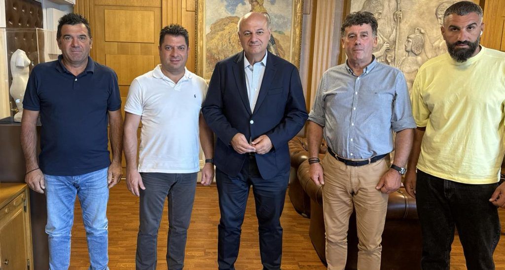 Συνάντηση με τον Υπουργό του ΥΠΑΑΤ κ. Κωνσταντίνο Τσιάρα Συνάντηση με τον Υπουργό του ΥΠΑΑΤ κ. Κωνσταντίνο Τσιάρα