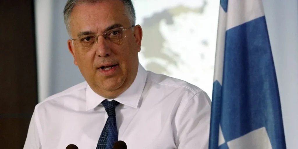 Yπουργείο Ανάπτυξης: Πρόστιμα 2,2 εκατ. για παραπλανητικές εκπτώσεις -Ποιες είναι οι 5 εταιρείες Yπουργείο Ανάπτυξης: Πρόστιμα 2,2 εκατ. για παραπλανητικές εκπτώσεις -Ποιες είναι οι 5 εταιρείες