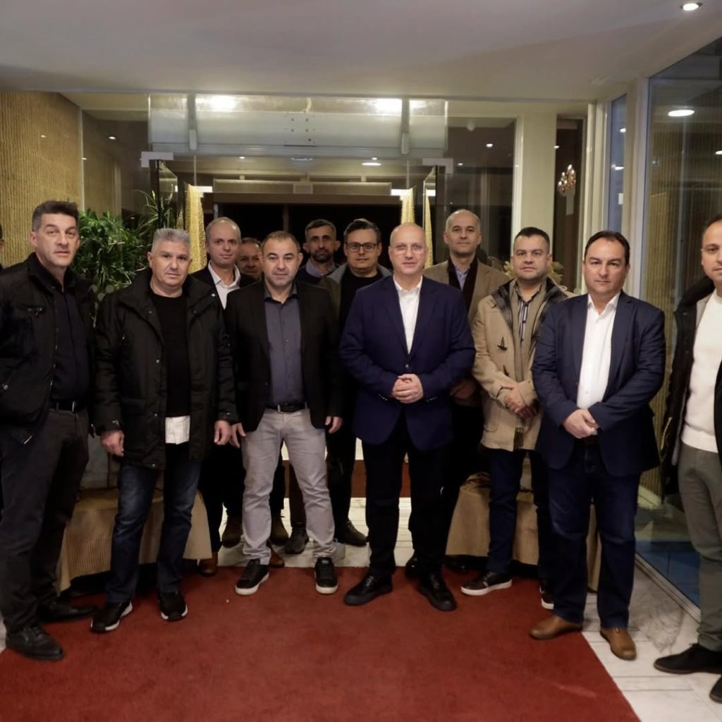 Πρωτοβουλία Γ. Οικονόμου , η παιδική παράσταση  “Ο Καρυοθραύστης ” για τα παιδιά των Αστυνομικών Πυροσβεστών και Λιμενικών Φθιώτιδας .
