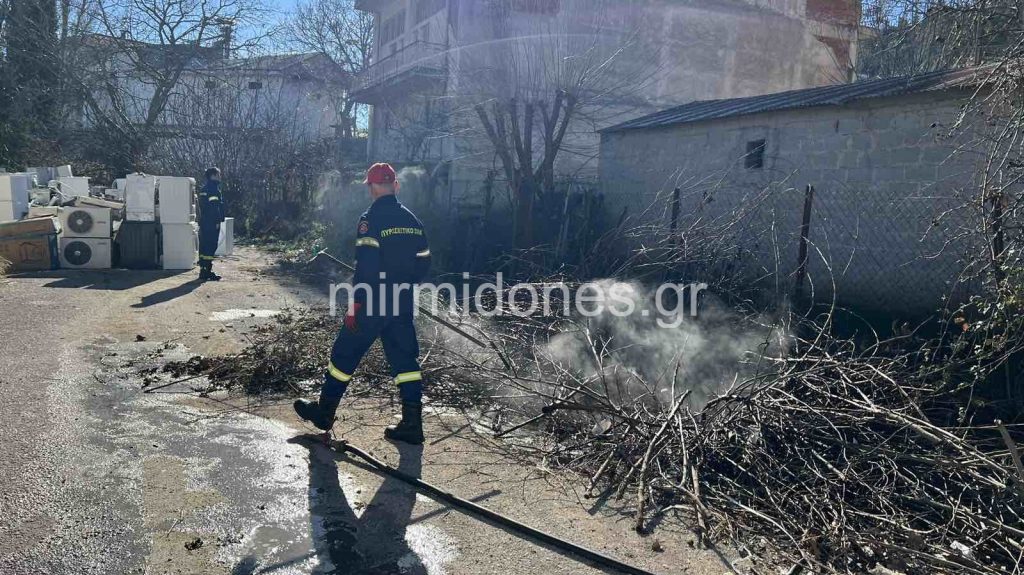 ΕΚΤΑΚΤΟ: Φωτιά στο Δομοκό!