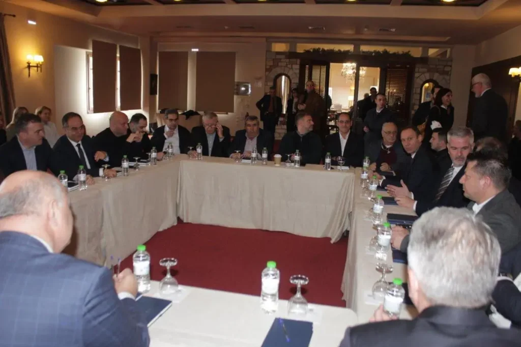 Συνάντηση Τσιάρα – Λιόλιου για τα προβλήματα των αγροτών του Δομοκού.