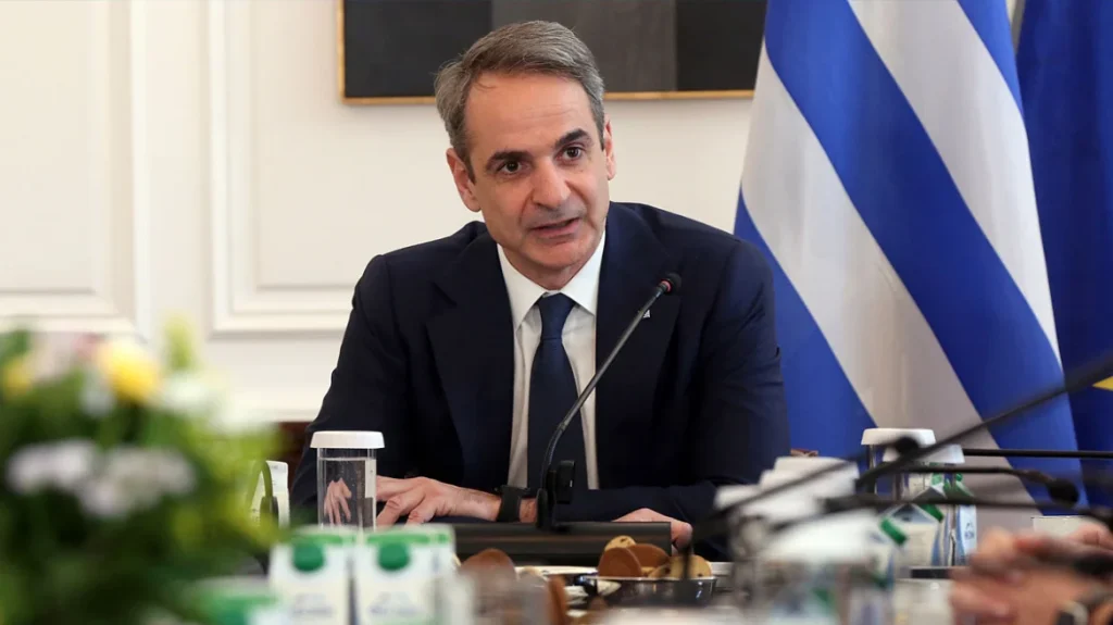 Μητσοτάκης: Είμαστε εδώ για να ενώνουμε τους Έλληνες που θα διαδηλώσουν για τα Τέμπη – Κάποιοι θέλουν να κάνουν τον πόνο, εθνικό διχασμό