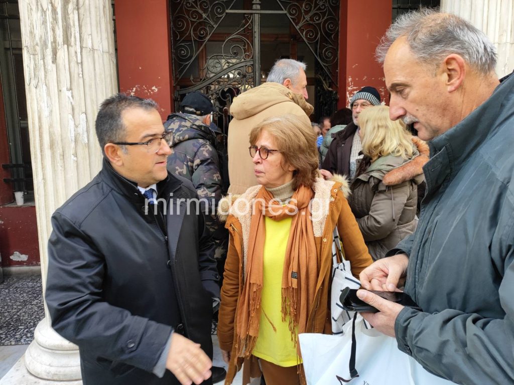 Μακρυρράχη Δομοκού: Παραμένει η προσωρινή διαταγή αναστολής εργασιών για την εγκατάσταση Φ/Β(video) Μακρυρράχη Δομοκού: Παραμένει η προσωρινή διαταγή αναστολής εργασιών για την εγκατάσταση Φ/Β(video)