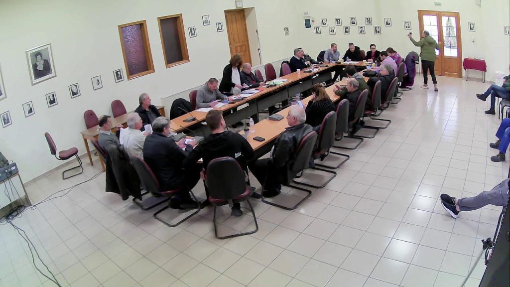 Φθιώτιδα: Απαράδεκτη στάση απέναντι σε τοπικό μέσο ενημέρωσης σε συνεδρίαση Δημοτικού Συμβουλίου [ΒΙΝΤΕΟ]