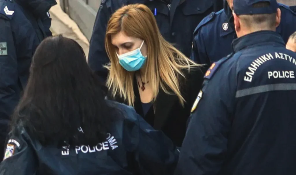 Ρούλα Πισπιρίγκου: Οι πρώτες δηλώσεις μετά την ενοχή της για τους θανάτους Μαλένας και Ίριδας – ”Θα συνεχίσω να λέω ότι είμαι αθώα” Ρούλα Πισπιρίγκου: Οι πρώτες δηλώσεις μετά την ενοχή της για τους θανάτους Μαλένας και Ίριδας – ”Θα συνεχίσω να λέω ότι είμαι αθώα”