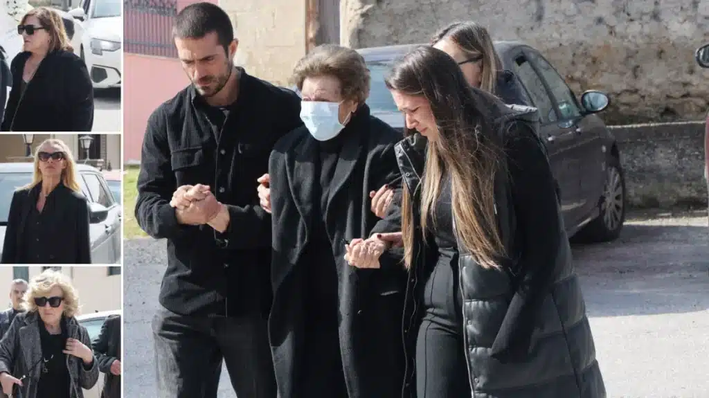 Θλίψη στο τελευταίο αντίο της Καίτης Κωνσταντίνου – Συντετριμμένες η μητέρα και η αδερφή της