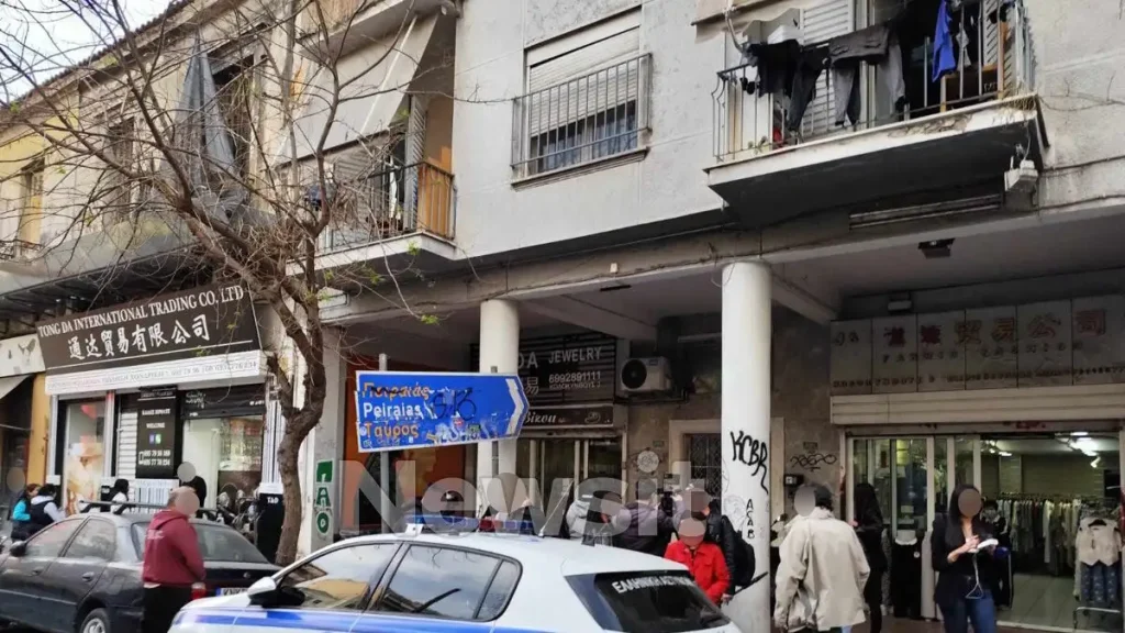 Θρίλερ στην Ομόνοια με τον τουρίστα που βρέθηκε νεκρός – Τα δεμένα χέρια, η σακούλα στο κεφάλι, η φιάλη οξυγόνου και το ερωτικό challenge