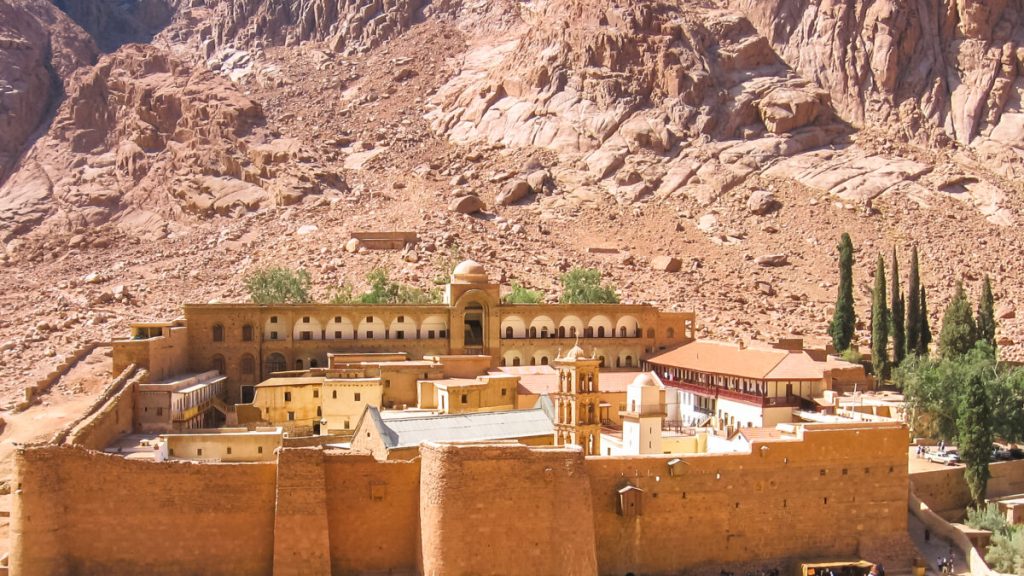 Η Αίγυπτος κλείνει τη Μονή Σινά – Δημεύει την περιουσία της και κάνει έξωση στους μοναχούς