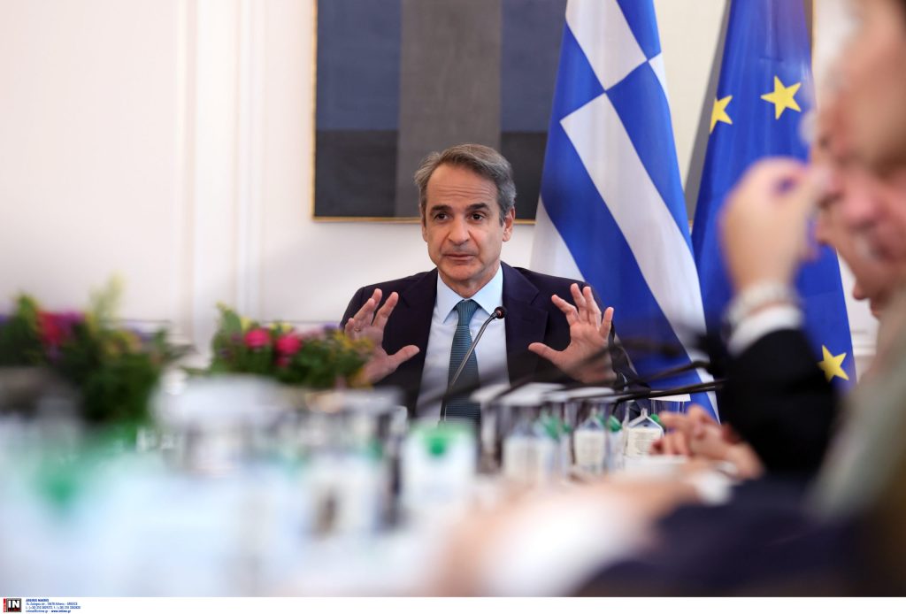 Μητσοτάκης στο Υπουργικό Συμβούλιο: Ιδρύεται Εθνική Αρχή εποπτείας της αγοράς στα πρότυπα της Σουηδίας – Αυστηρότερες ποινές για την παράνομη μετανάστευση