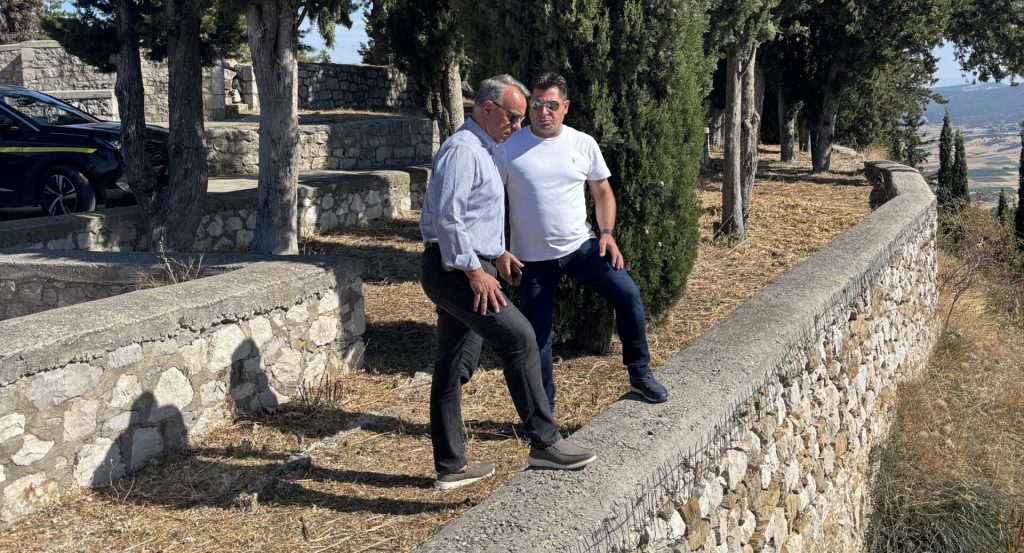 Επίσκεψη Χρ. Σταϊκούρα σε έργα μικρής κλίμακας στον Δήμο Δομοκού Επίσκεψη Χρ. Σταϊκούρα σε έργα μικρής κλίμακας στον Δήμο Δομοκού