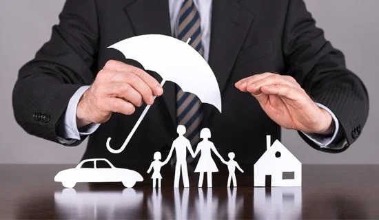 Γιατί ο ασφαλιστής δεν είναι «πωλητής συμβολαίων» Γιατί ο ασφαλιστής δεν είναι «πωλητής συμβολαίων»