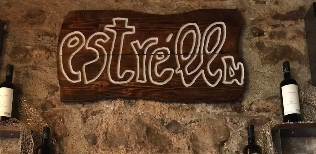 Δομοκός: Ζητείται άτομο για εργασία από το cafe ESTRELLA Δομοκός: Ζητείται άτομο για εργασία από το cafe ESTRELLA